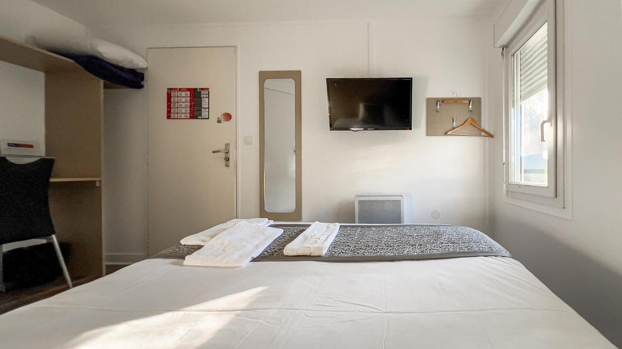 סן-סטורנה Fasthotel Le Mans Nord Fh Confort מראה חיצוני תמונה