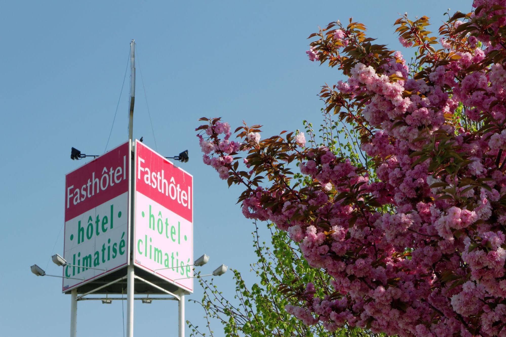 סן-סטורנה Fasthotel Le Mans Nord Fh Confort מראה חיצוני תמונה